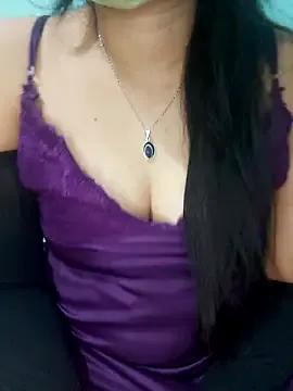 Saanvi_kannadagirl from StripChat