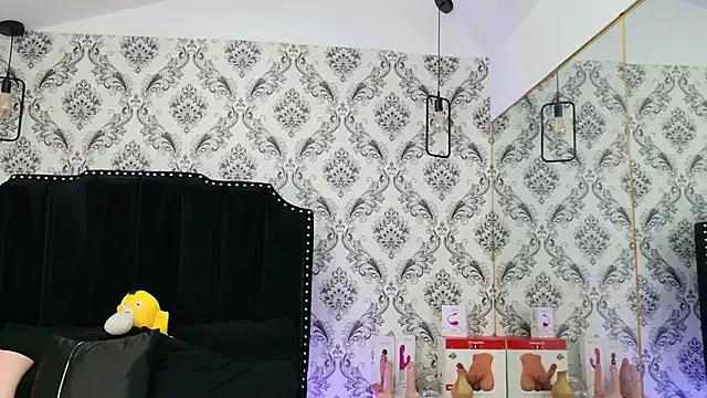 SaaraBrown from StripChat