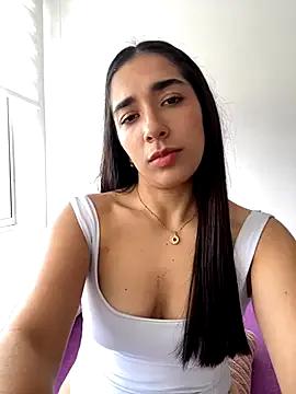 SabrinaEvanss_ from StripChat is Freechat