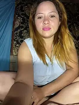 sabrossa from StripChat is Freechat