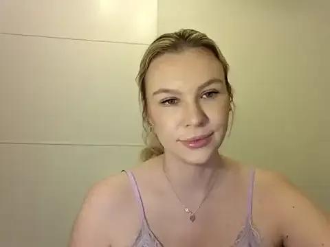 SadieBrilliance from StripChat is Freechat
