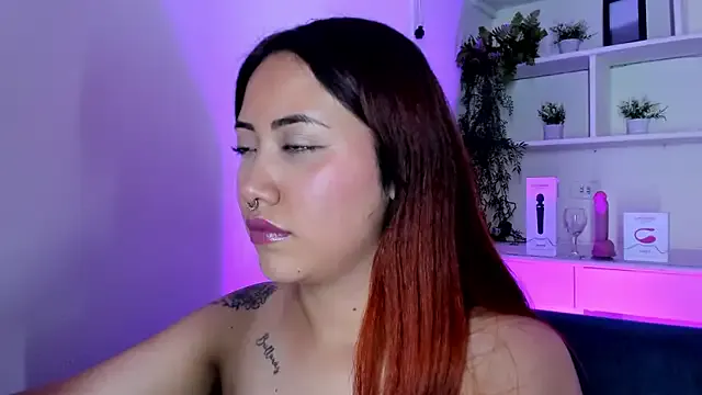 Saelivrae from StripChat