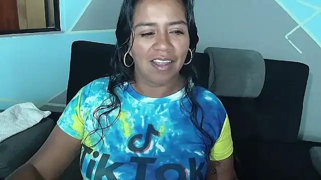 Saggil23 from StripChat