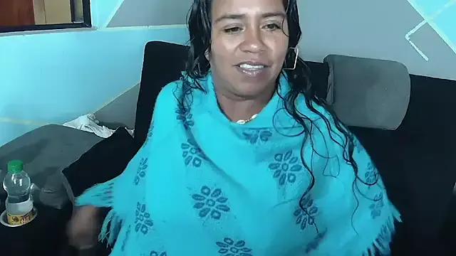 Saggil23 from StripChat