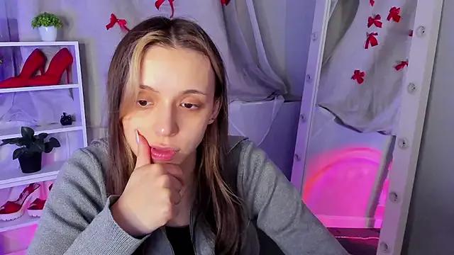 Sahara_Shields from StripChat is Freechat