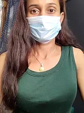 Saharaa from StripChat