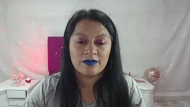 SaharaJohson from StripChat