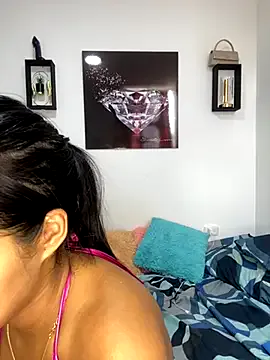 SaharQamar from StripChat