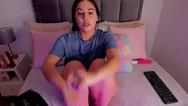Saian-lory from StripChat