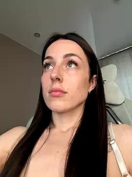 SakuraSara from StripChat is Freechat