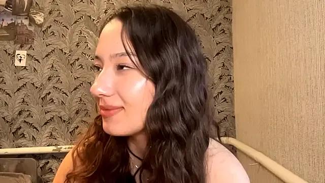 Sakuravice from StripChat