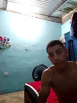SalariedNudist from StripChat is Freechat