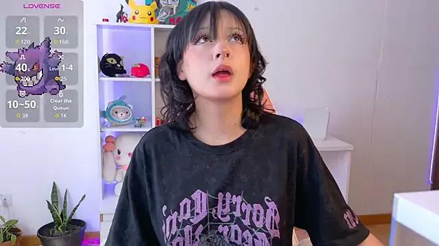 Sallie_Doll from StripChat is Freechat