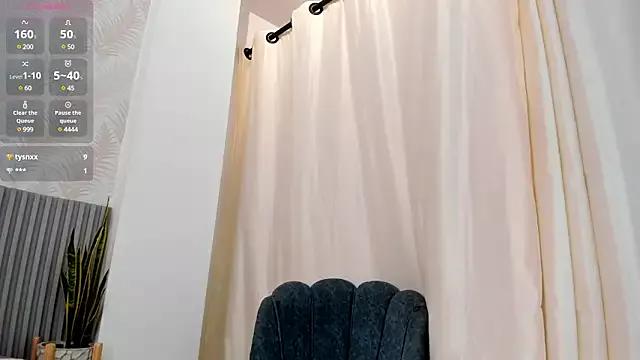 Sally_Azmani_ from StripChat