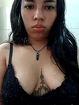 Sally_Diaz from StripChat is Freechat