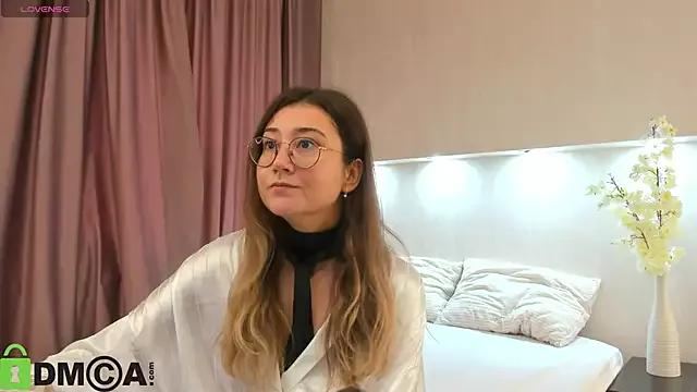 Sally_Manson from StripChat is Freechat