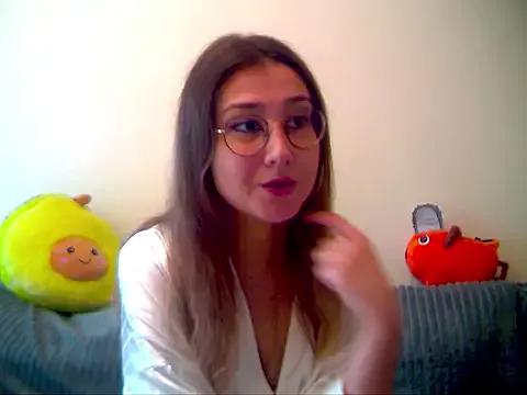 Try our streaming cams variety and talk on a personal level with our adorable girls streamers, showing off their bountiful shapes and dildos.