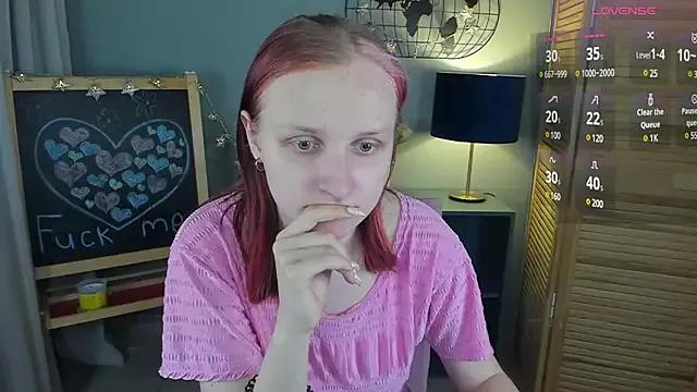 SallyFishery from StripChat