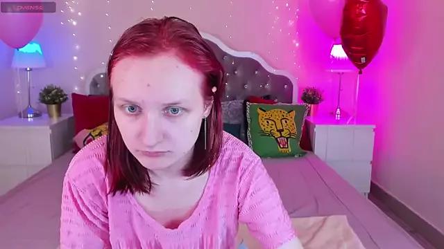 SallyFishery from StripChat