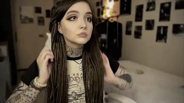 SallyJohnson from StripChat