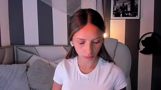Try our streaming cams variety and talk on a personal level with our adorable girls streamers, showing off their bountiful shapes and dildos.