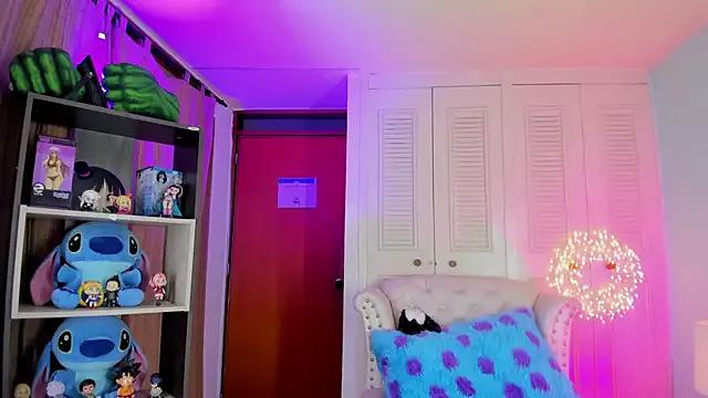 salome_bachelet_ from StripChat is Freechat