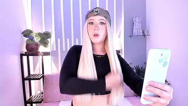 Salome_martinez2 from StripChat is Freechat