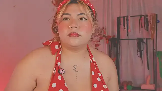 Samanta_Bigboos on StripChat 