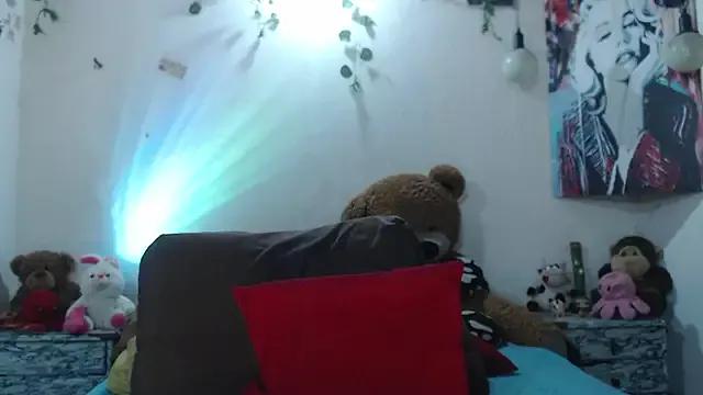 Samanta_milf84 from StripChat is Freechat
