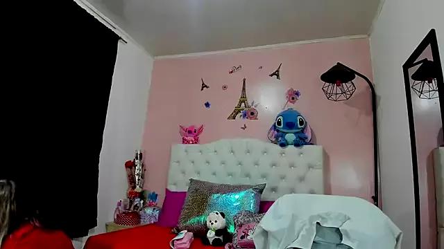 Samanta_SS from StripChat