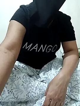 Samantaapu from StripChat is Freechat