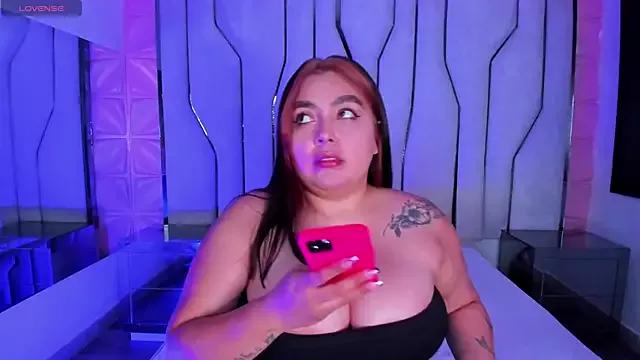 samantasm from StripChat is Freechat