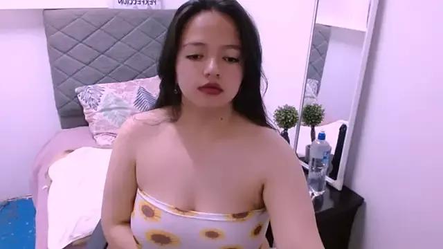 Samantha__zz from StripChat