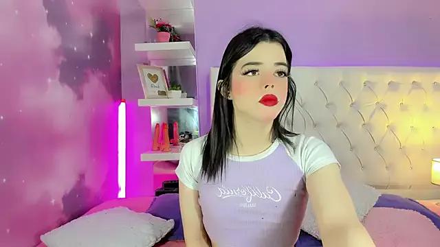 samantha_brucess from StripChat is Freechat