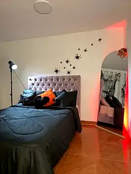 Try our streaming cams variety and talk on a personal level with our adorable girls streamers, showing off their bountiful shapes and dildos.