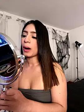 Samantha_e2 from StripChat is Freechat