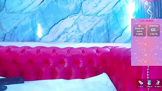 Try our streaming cams variety and talk on a personal level with our adorable girls streamers, showing off their bountiful shapes and dildos.