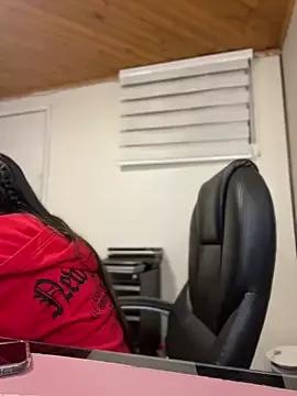 Samantha_pinkk_ from StripChat