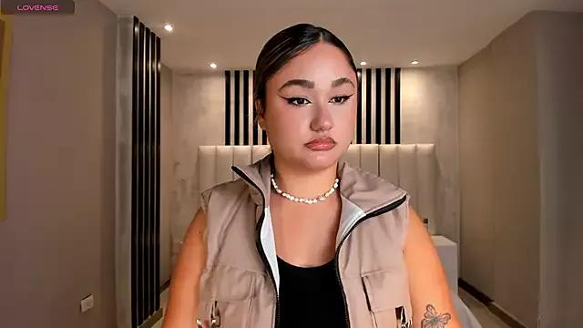 Try our streaming cams variety and talk on a personal level with our adorable girls streamers, showing off their bountiful shapes and dildos.
