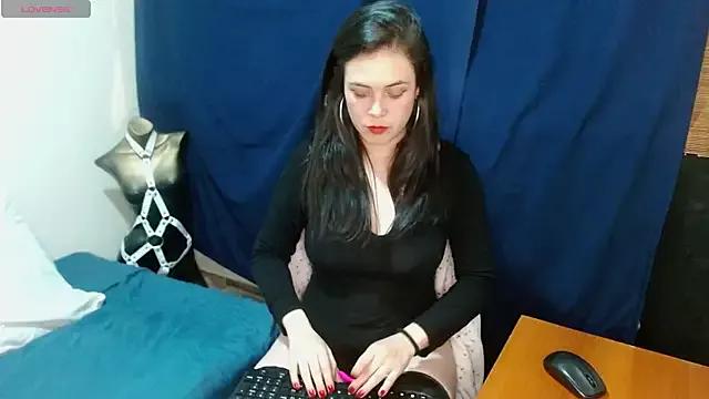 SamanthaGreen- from StripChat