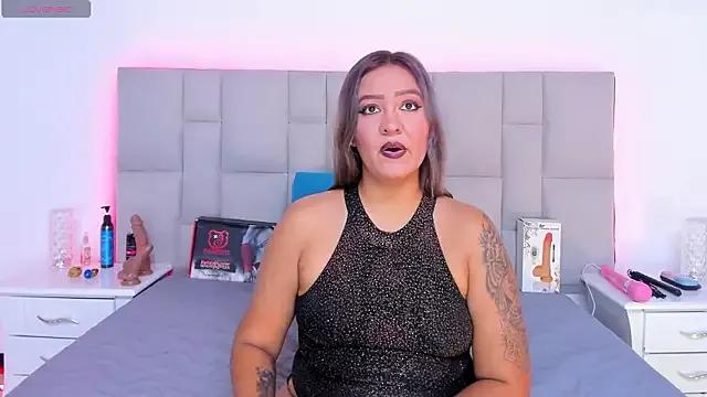SamanthaKoxx from StripChat