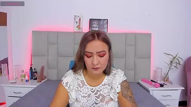 SamanthaKoxx from StripChat