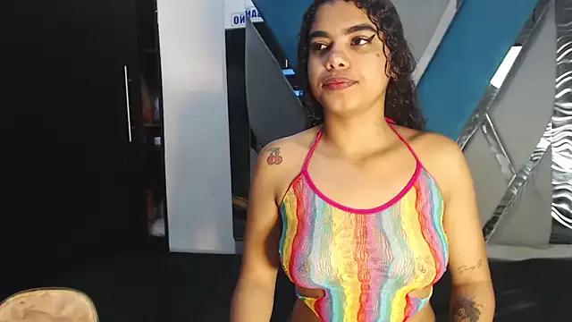 Samanttha_Keem from StripChat is Freechat