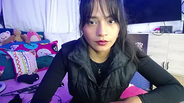 Samara_Homescapes from StripChat is Freechat