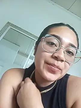 Samara_Outdoors from StripChat is Freechat