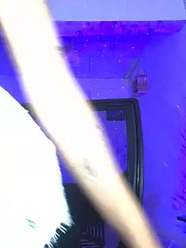 Samara_SaenzV from StripChat is Freechat