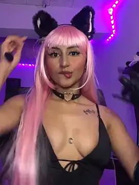 Samara_SaenzV from StripChat is Freechat