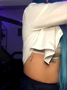 Try our streaming cams variety and talk on a personal level with our adorable girls streamers, showing off their bountiful shapes and dildos.