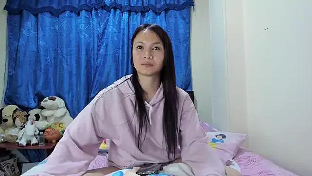 Samaraa__1 from StripChat is Freechat