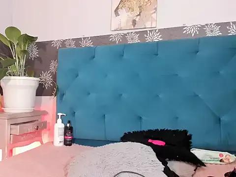 SamaradelaRoux from StripChat is Freechat